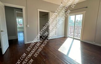 4107 UNIVERSITY AVE