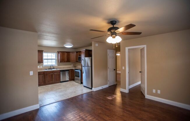 DOUBLE SPRINGS DUPLEX-316 & 318