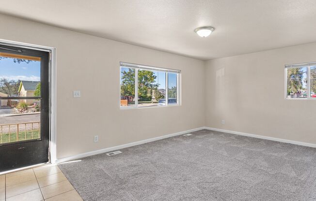 Well-Maintained 3-Bedroom Home with Modern Updates. MOVE-IN SPECIAL!