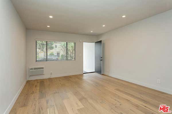 Studio, 1 bath, 500 sqft, $1,895, Unit 201