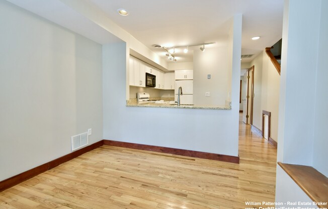 39 BELLIS CIR
