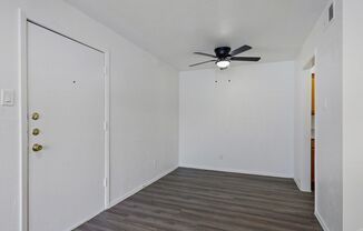 2 beds, 1.5 baths, $1,150, Unit 2053