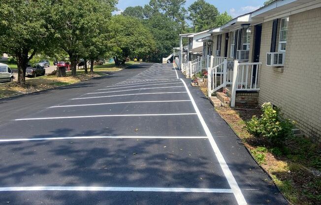 1 bed, 1 bath, $780, Unit 818