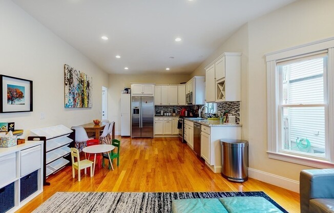 259 WILLOW AVE