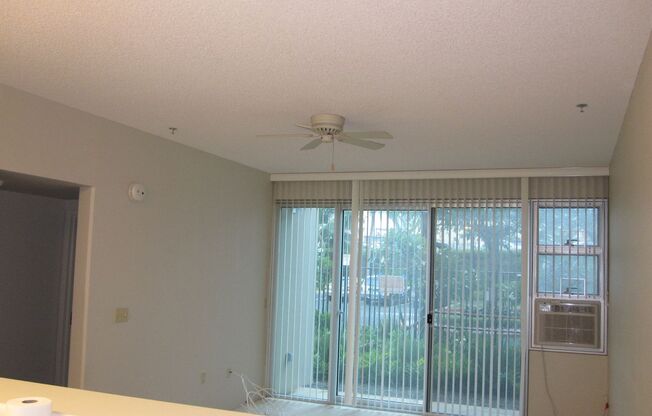 1 bed, 1 bath, $2,400, Unit # 114