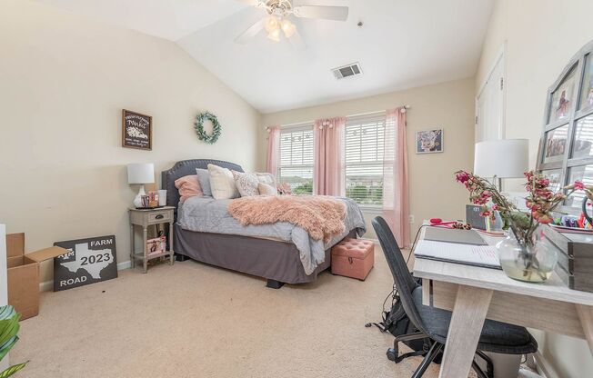 2 beds, 2 baths, $1,550, Unit # 1727