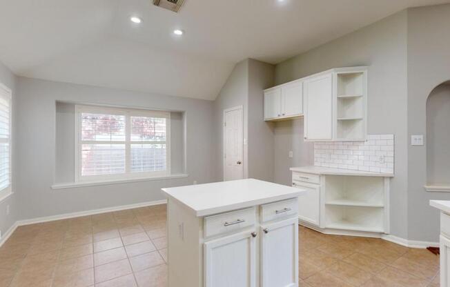 3046 ANTLER WAY
