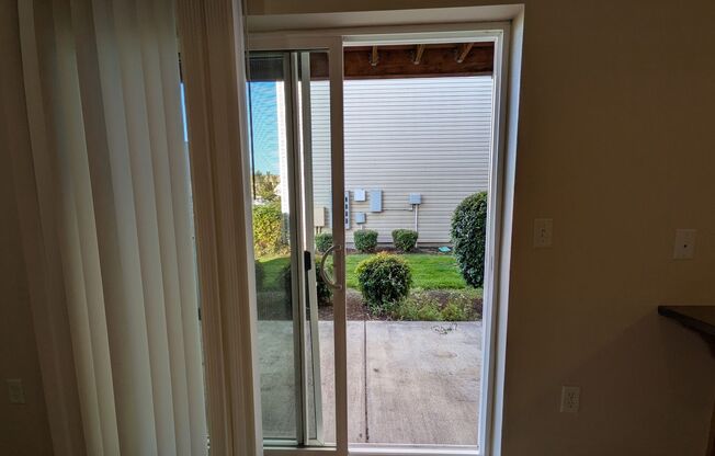 2 beds, 2 baths, 994 sqft, $1,432, Unit A101