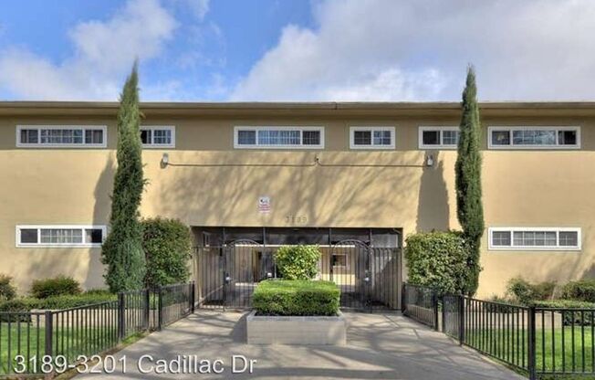 3189-3201 Cadillac Drive