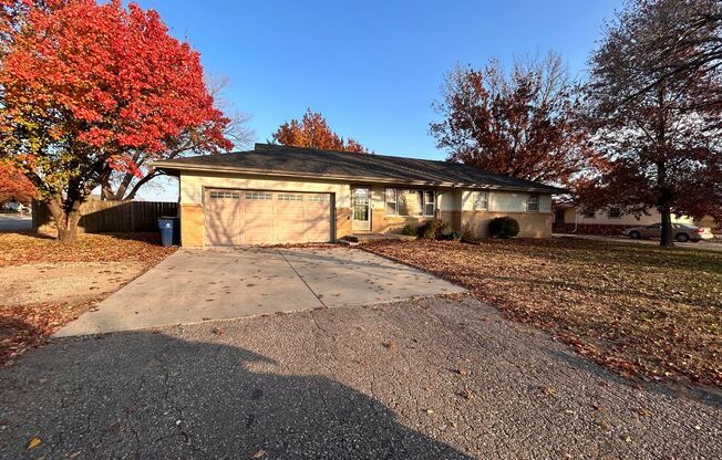 4 Bed 2 Bath Home In Andover!