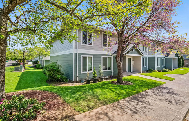 Bristol Court Apartments