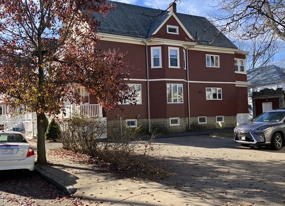 17 STOUGHTON