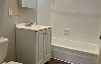 River Road Apartments