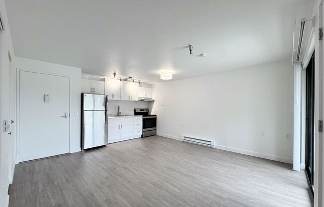 1 bed, 1 bath, 480 sqft, $1,450, Unit 404