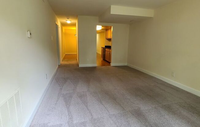 1 bed, 1 bath, 745 sqft, $1,750, Unit 14225 #A3