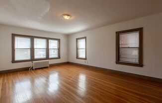 2601/05 Fremont Ave S