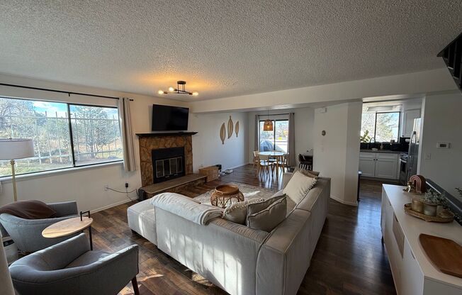 Welcome home to this beautifully updated townhome in the highly desirable Chesapeake Bay community!