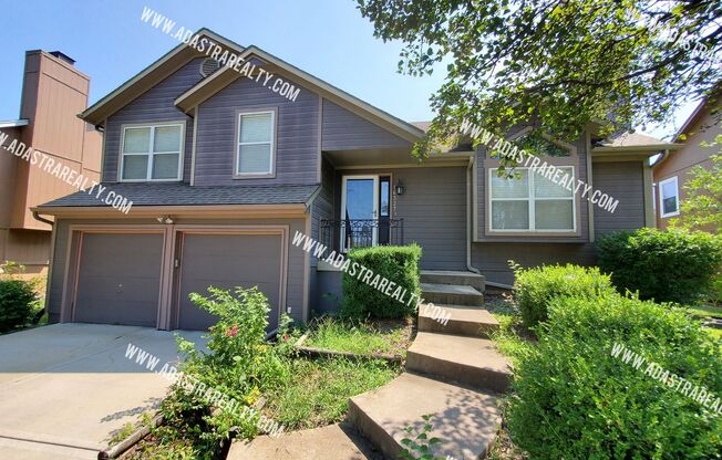 Beautiful 4 Bedroom/3 Bath Home in South Olathe- Available NOW!!