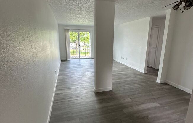 Walnut Grove Apartments