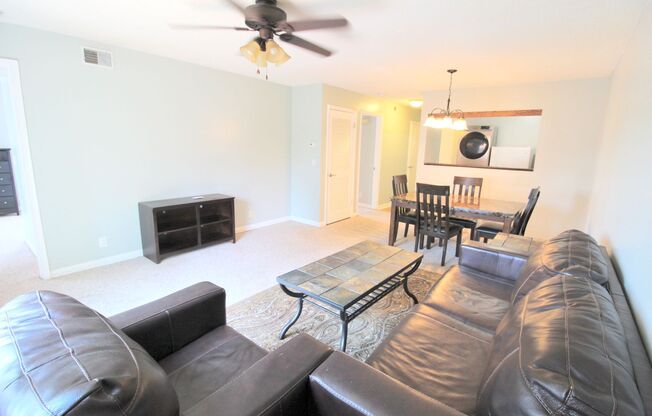 2 beds, 2 baths, $750