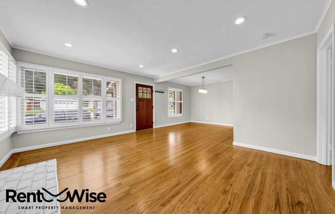 338 ARBOR DR