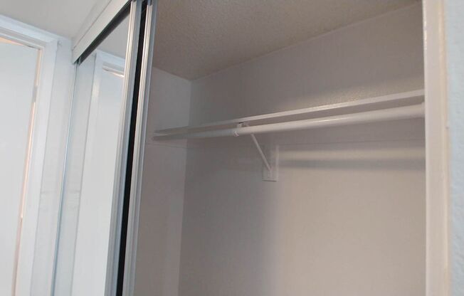 2 beds, 2 baths, 950 sqft, $2,750, Unit 106