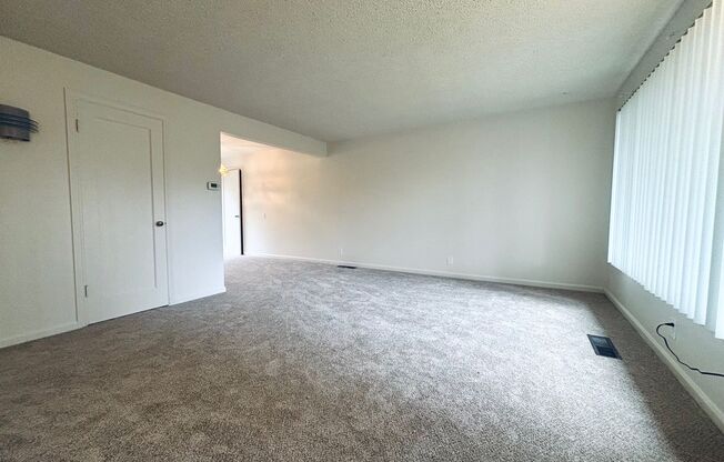 Wonderful 2-bed, 2-bath home in North Seattle