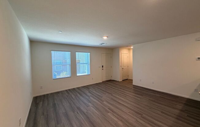 Modern Living in a Brand New 3 Bed Townhome!