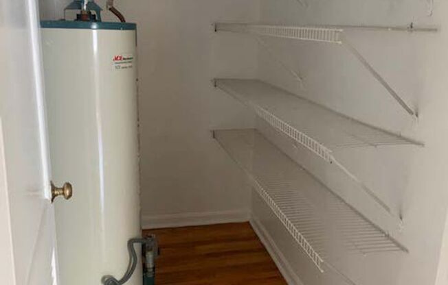 1 bed, 1 bath, 800 sqft, $1,750, Unit 282-08