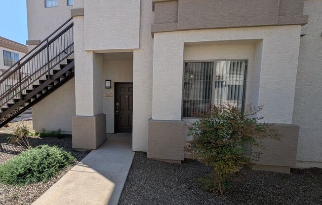 2 Bedroom Condo Unit in the Solana Condominium Homes Community Near E Baseline Rd and Higley Rd!