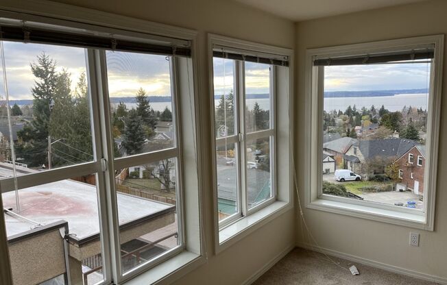 Soundview Apartments