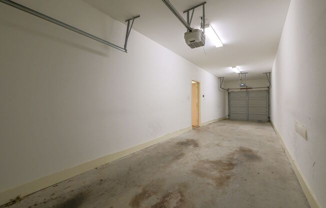 Two Bedroom, 2.5 Bath Gated Condo, blocks from downtown