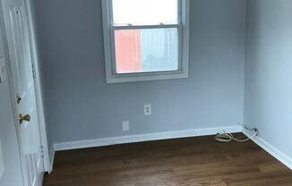 3 beds, 1 bath, $2,800