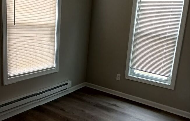 1 bed, 1 bath, 650 sqft, $1,050, Unit Unit 1