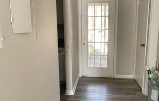 Spacious 2 Bedroom/2 Bath Townhome