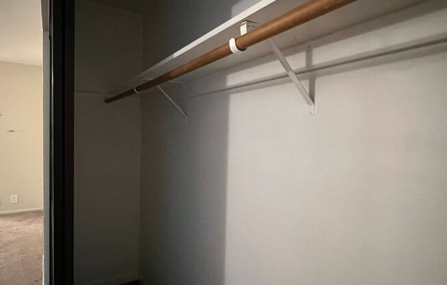 Studio, 1 bath, 495 sqft, $1,095, Unit 5