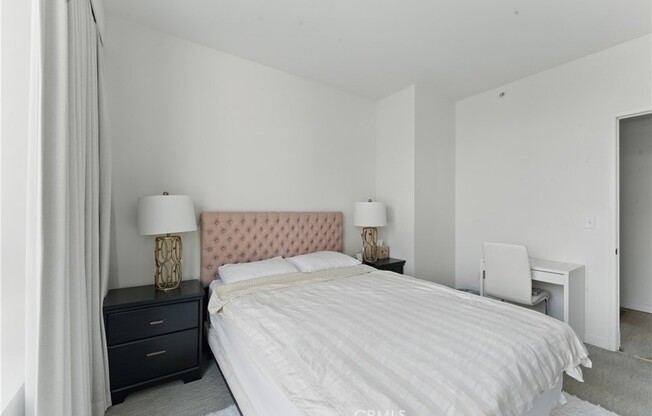 2 beds, 2 baths, 1,353 sqft, $5,500, Unit 1010
