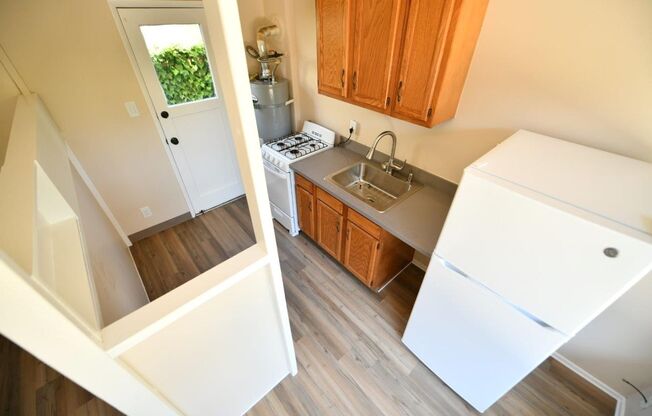 1p690 - 1225 Ashby Ave.