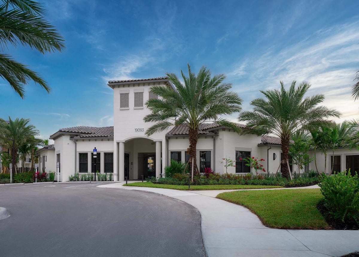 Spacious Clubhouse at Portofino Vineyards, Florida, 33967