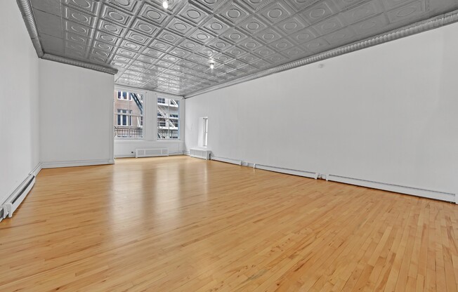 78 GRAND ST