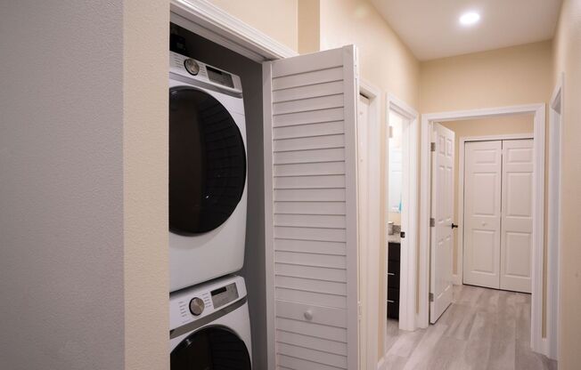 1 bed, 1 bath, 717 sqft, $2,450, Unit 2291-46