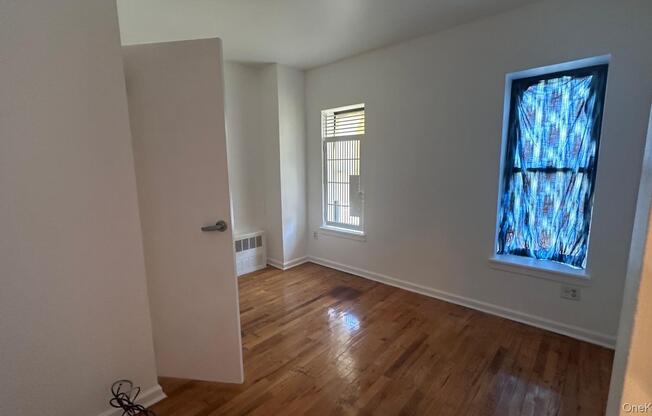 511 THATFORD AVE