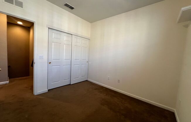 3 beds, 2.5 baths, $2,149, Unit # 25101