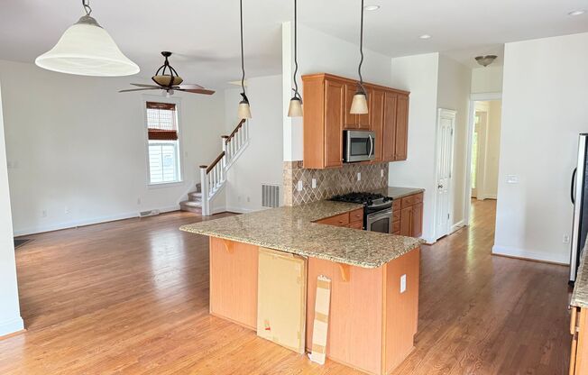 Charming 4-Bedroom Home in Monteith Park – Prime Huntersville Location