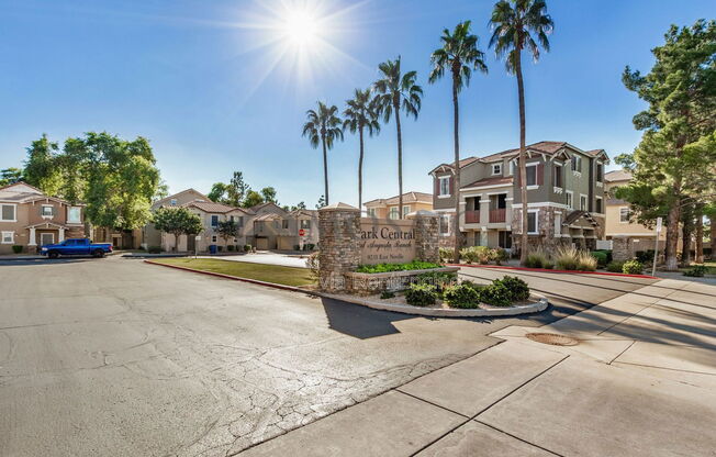 3 beds, 2 baths, 1,384 sqft, $1,750, Unit 1127