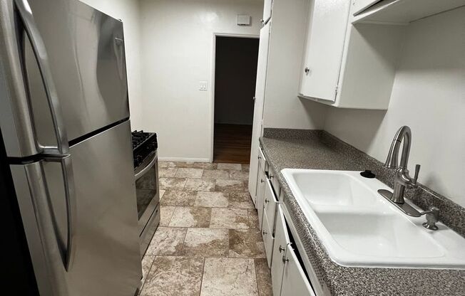 328 N Louise LLC