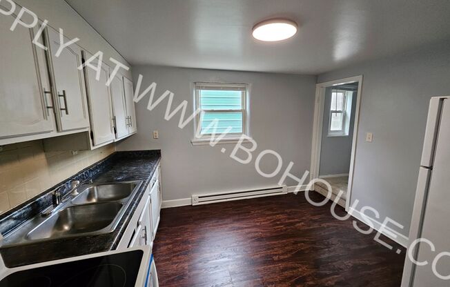 3014 McArthur