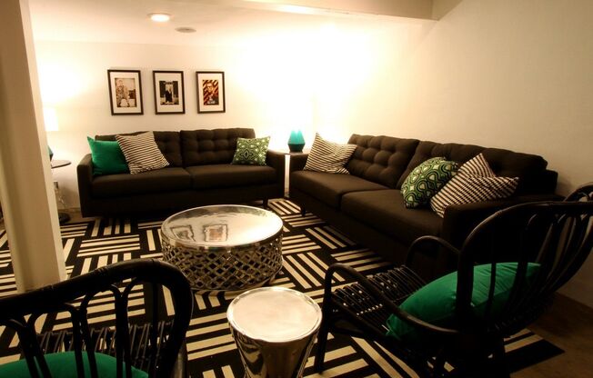 Burnside Villas Apartments...New York Style and Charm...CALL NOW!