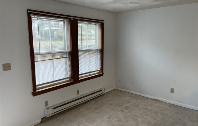 Studio, 1 bath, $1,350, Unit 45