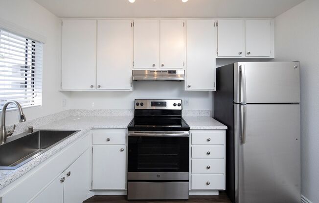 1 bed, 1 bath, 550 sqft, $1,900, Unit C106